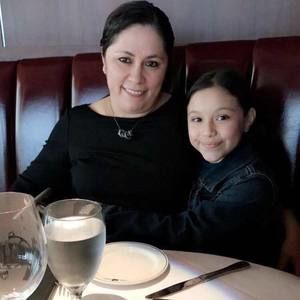 Meet your Posher, Eva